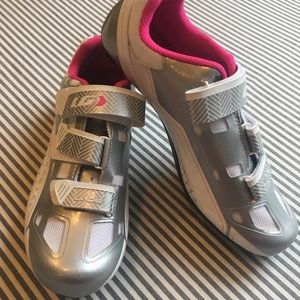 Garneau Spinning Shoes with SPD Clips